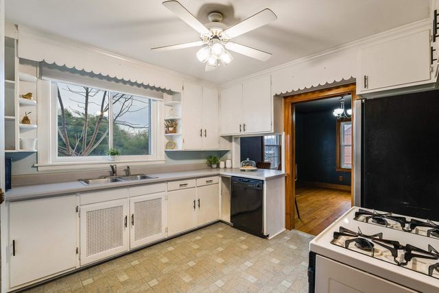 420 FLORENCE AVE, Waynesboro, VA 22980