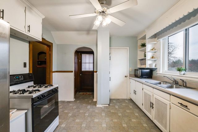 420 FLORENCE AVE, Waynesboro, VA 22980