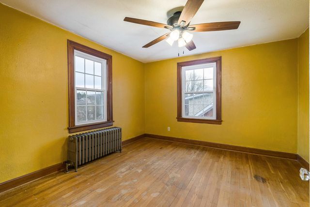 420 FLORENCE AVE, Waynesboro, VA 22980