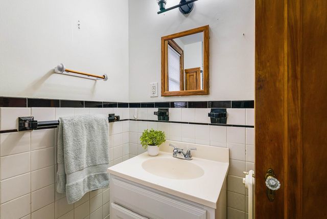 420 FLORENCE AVE, Waynesboro, VA 22980