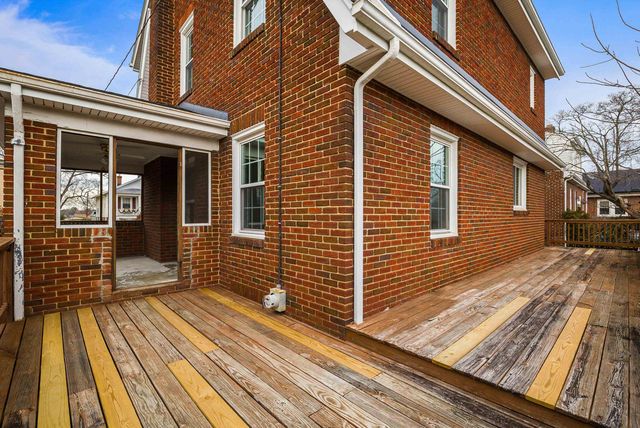 420 FLORENCE AVE, Waynesboro, VA 22980