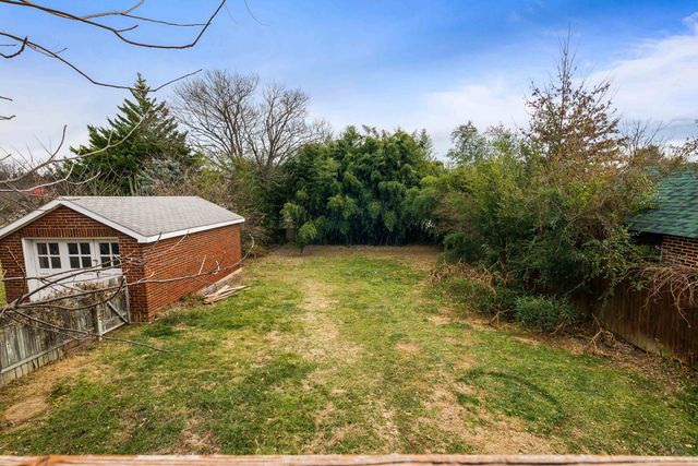 420 FLORENCE AVE, Waynesboro, VA 22980