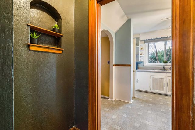 420 FLORENCE AVE, Waynesboro, VA 22980