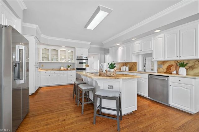 2348 Haversham CLS, Virginia Beach, VA 23454