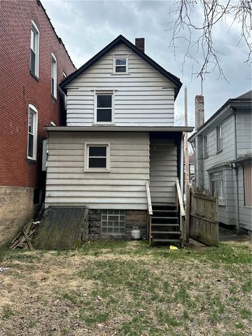 1005 Oak Avenue, Turtle Creek, PA 15145