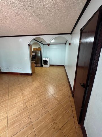 1120 SW 73rd Avenue, Miami, FL 33144