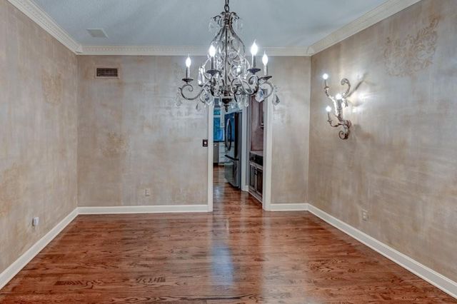 1905 NW Indian Hills Drive, Blue Springs, MO 64015