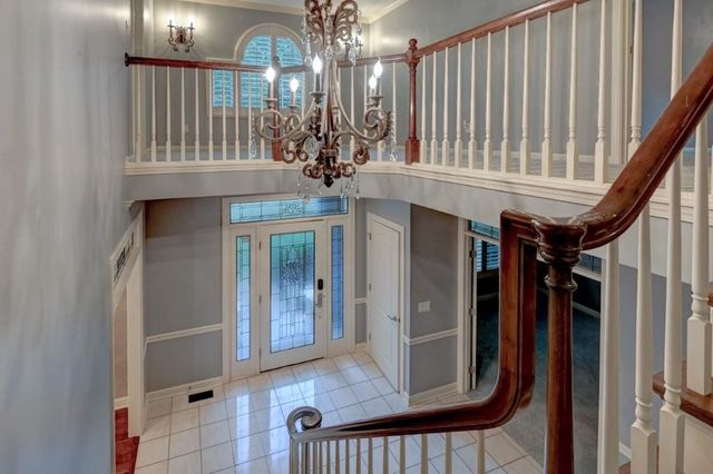 1905 NW Indian Hills Drive, Blue Springs, MO 64015
