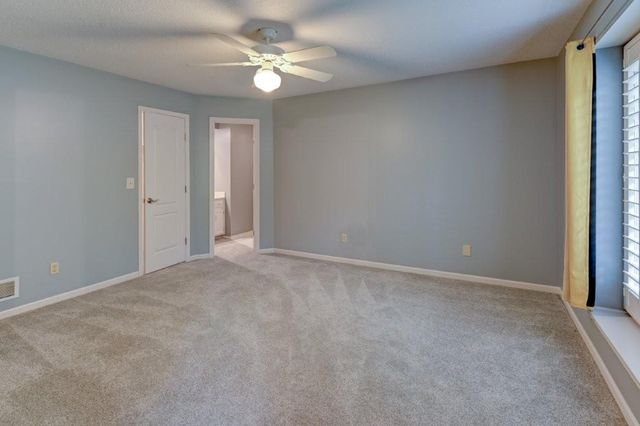 1905 NW Indian Hills Drive, Blue Springs, MO 64015