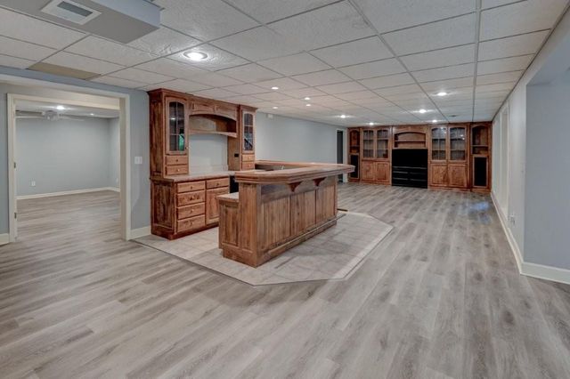 1905 NW Indian Hills Drive, Blue Springs, MO 64015