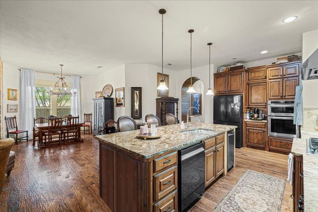 22 Dobbins Crossing, Corsicana, TX 75110