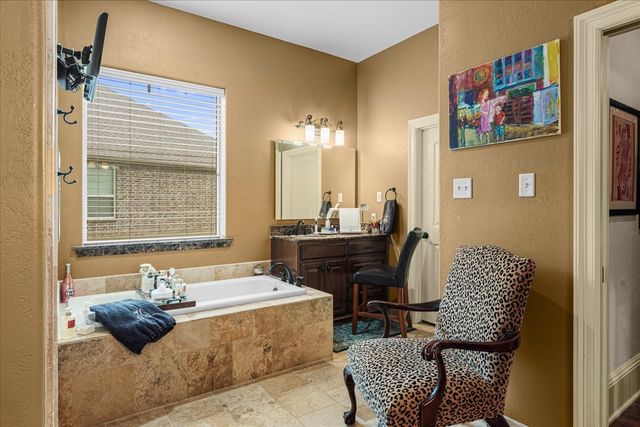 22 Dobbins Crossing, Corsicana, TX 75110