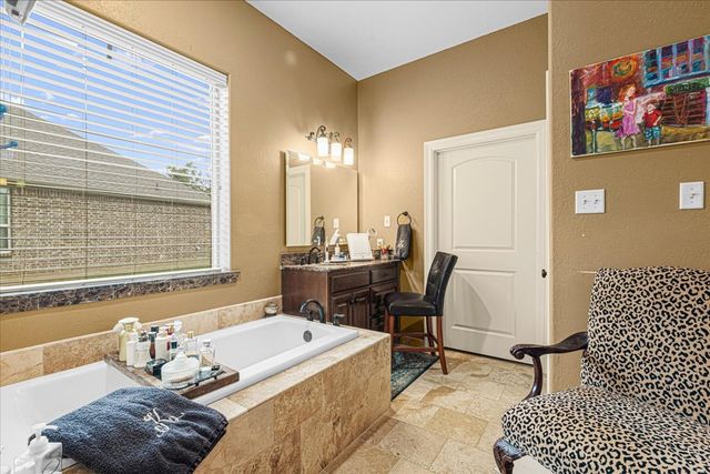 22 Dobbins Crossing, Corsicana, TX 75110
