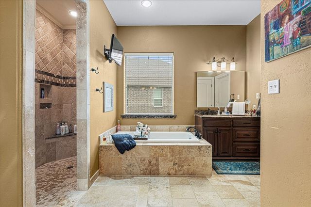 22 Dobbins Crossing, Corsicana, TX 75110