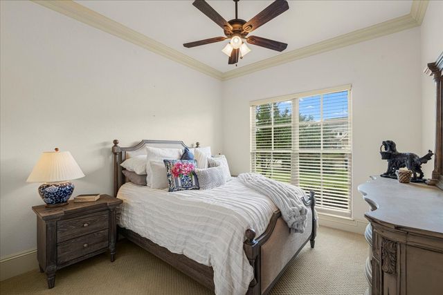 22 Dobbins Crossing, Corsicana, TX 75110