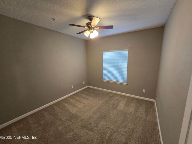 575 OAKLEAF PLANTATION Parkway 903, Orange Park, FL 32065