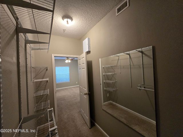 575 OAKLEAF PLANTATION Parkway 903, Orange Park, FL 32065