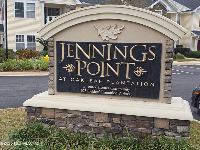 575 OAKLEAF PLANTATION Parkway 903, Orange Park, FL 32065