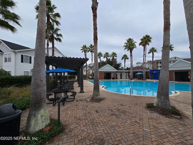 575 OAKLEAF PLANTATION Parkway 903, Orange Park, FL 32065