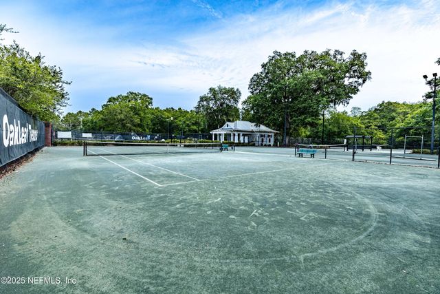 575 OAKLEAF PLANTATION Parkway 903, Orange Park, FL 32065