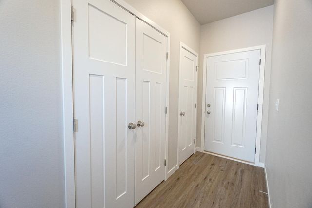 6020 80th Avenue S, Fargo, ND 58047