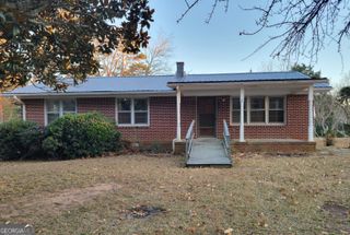 493 Bee Maxey Road, Winder, GA 30680