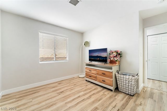 124 Almendio Lane, Henderson, NV 89074