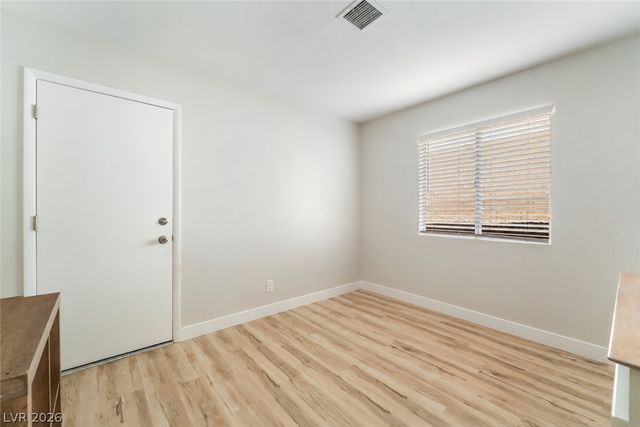 124 Almendio Lane, Henderson, NV 89074
