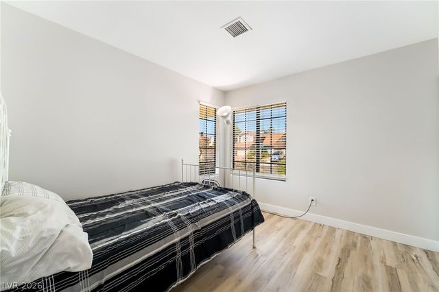 124 Almendio Lane, Henderson, NV 89074