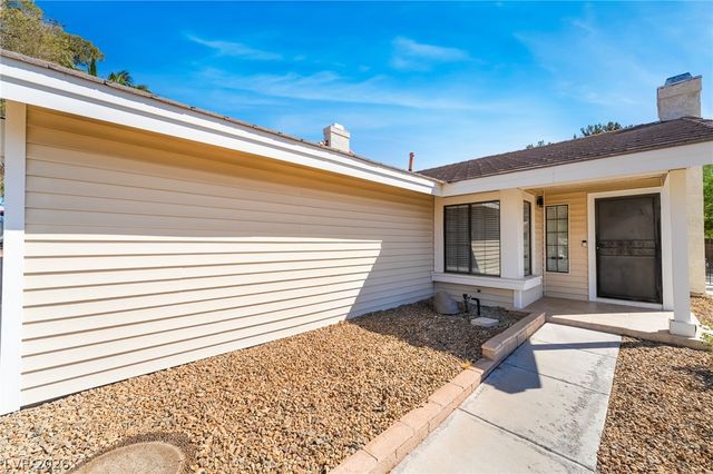 124 Almendio Lane, Henderson, NV 89074