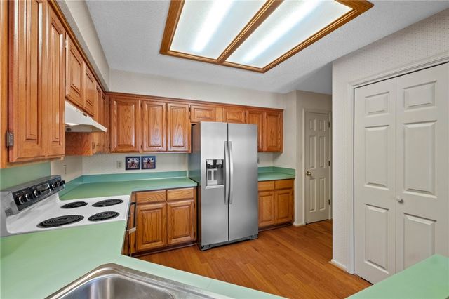 5 Mansfield Drive, Bella Vista, AR 72714