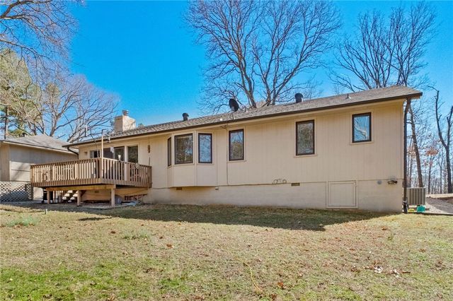 5 Mansfield Drive, Bella Vista, AR 72714