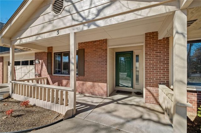 5 Mansfield Drive, Bella Vista, AR 72714