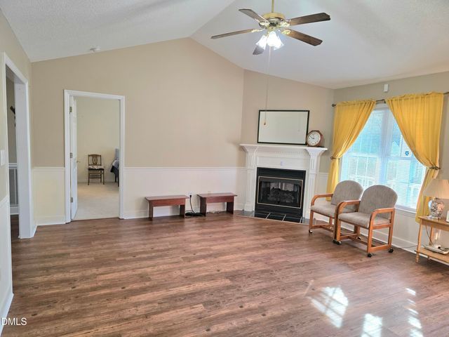 107 Oak Park Drive, Benson, NC 27504