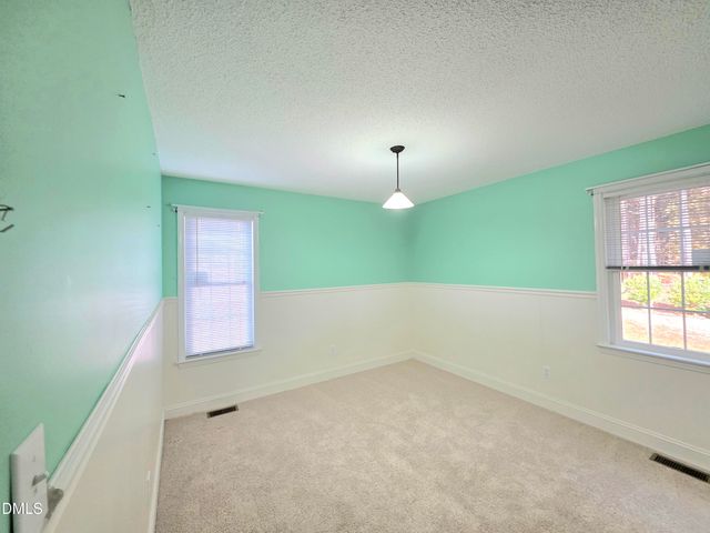 107 Oak Park Drive, Benson, NC 27504