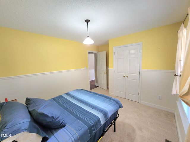 107 Oak Park Drive, Benson, NC 27504