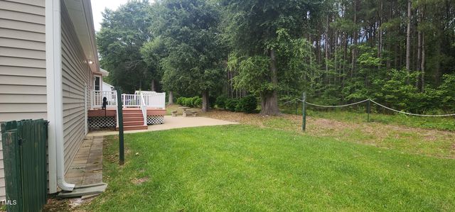 107 Oak Park Drive, Benson, NC 27504