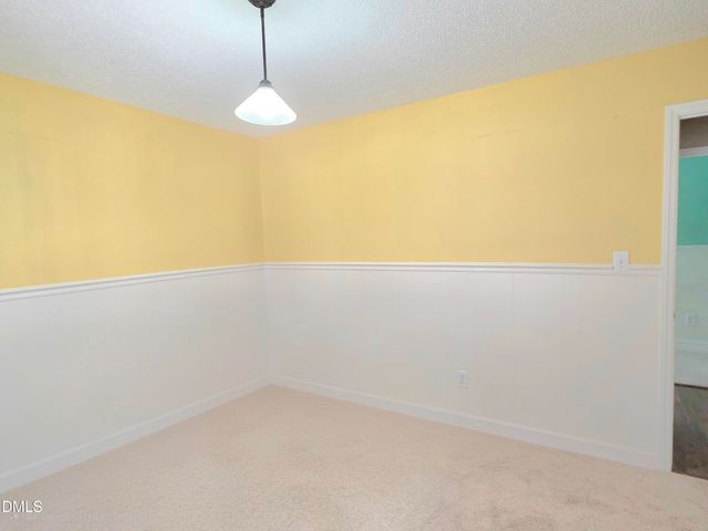 107 Oak Park Drive, Benson, NC 27504