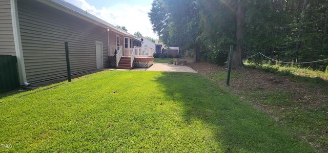 107 Oak Park Drive, Benson, NC 27504