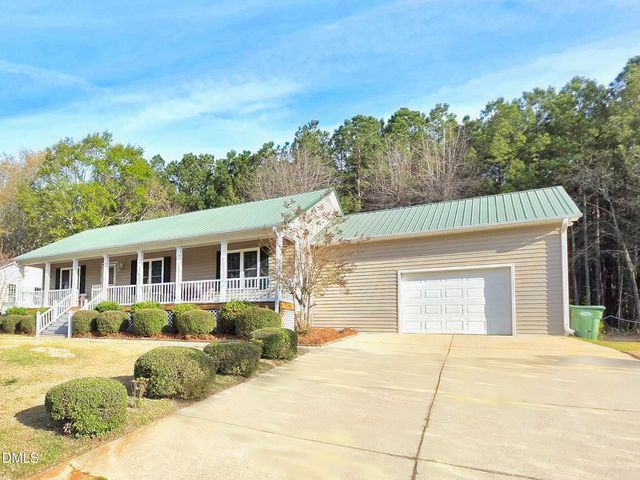 107 Oak Park Drive, Benson, NC 27504