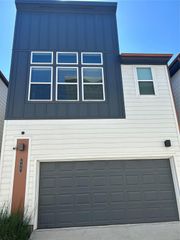 805 N Emile Sreet, Houston, TX 77020