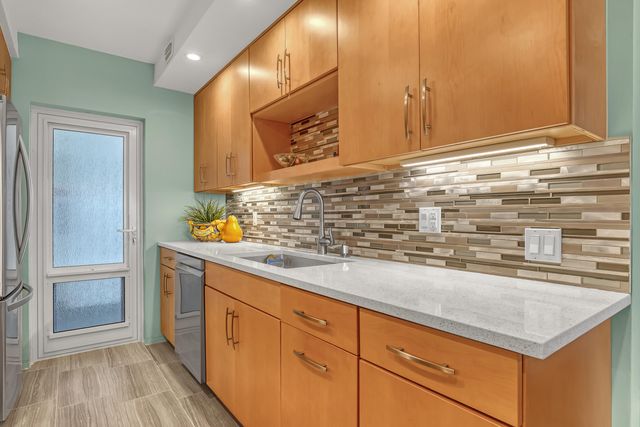 921 Spanish Circle 435, Delray Beach, FL 33483