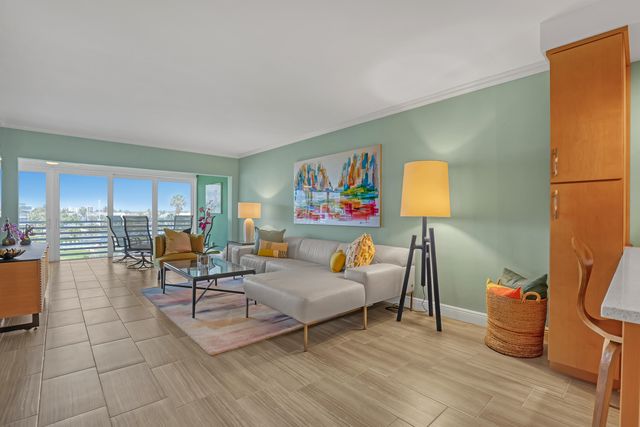 921 Spanish Circle 435, Delray Beach, FL 33483