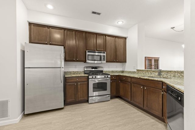 6120 Sowerby Lane, Westerville, OH 43081