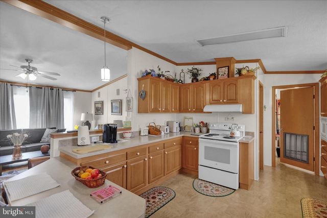 39 KEYSTONE RD, Reading, PA 19606