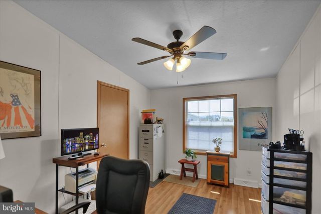 39 KEYSTONE RD, Reading, PA 19606
