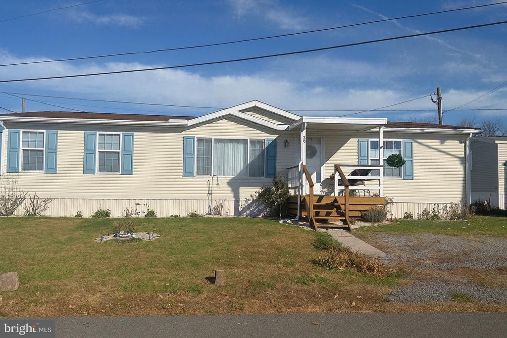 39 KEYSTONE RD, Reading, PA 19606