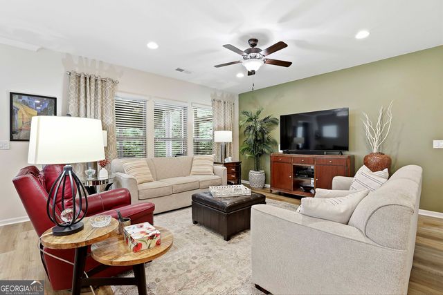 213 Florence Road, Peachtree City, GA 30269