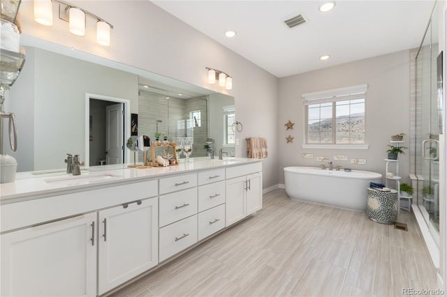 2135 S Poppy Street, Lakewood, CO 80228