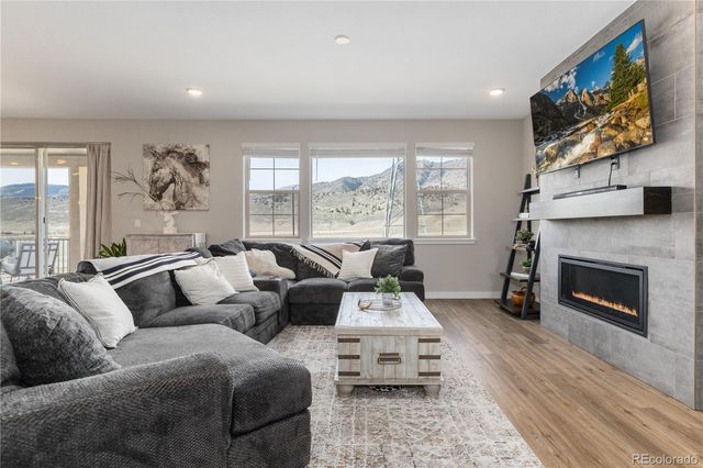 2135 S Poppy Street, Lakewood, CO 80228